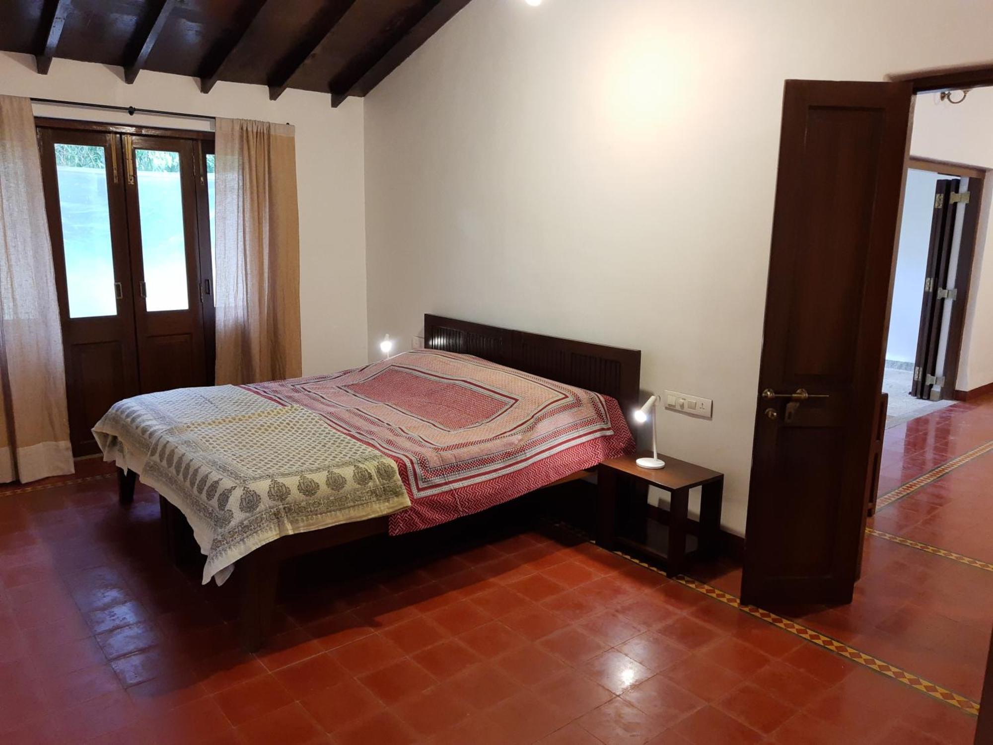 Banyan House - Luxurious 4 Bedroom Villa On One Acre, Near The Beach Nāgaon Exterior foto